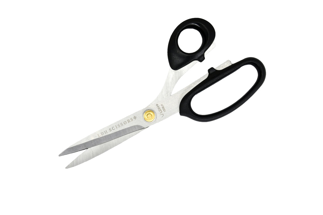 left-handed scissors