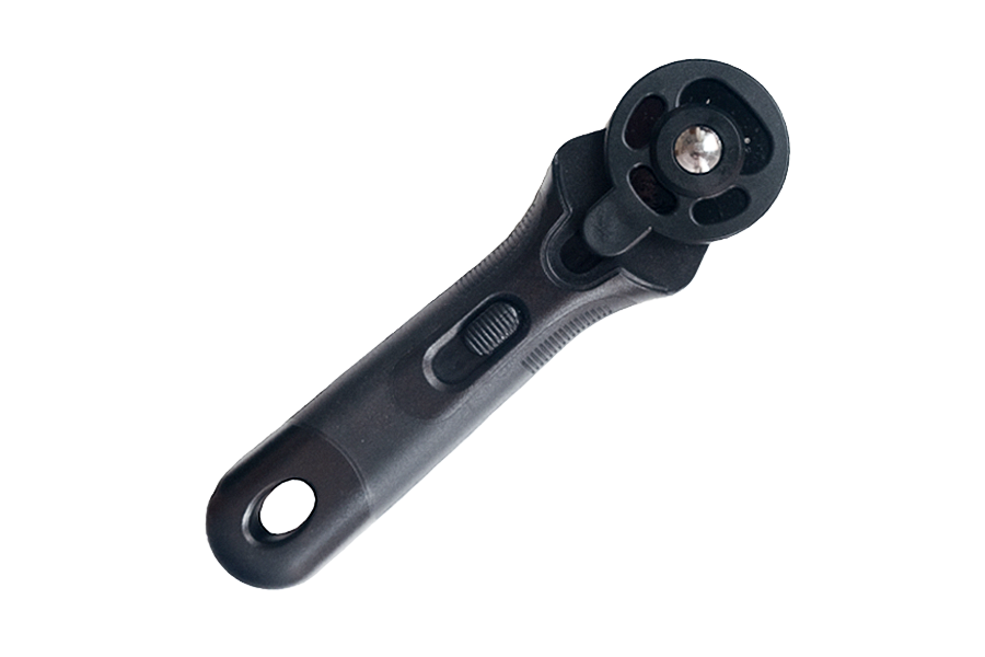 45mm Midnight Edition Rotary Cutter - LDH Scissors