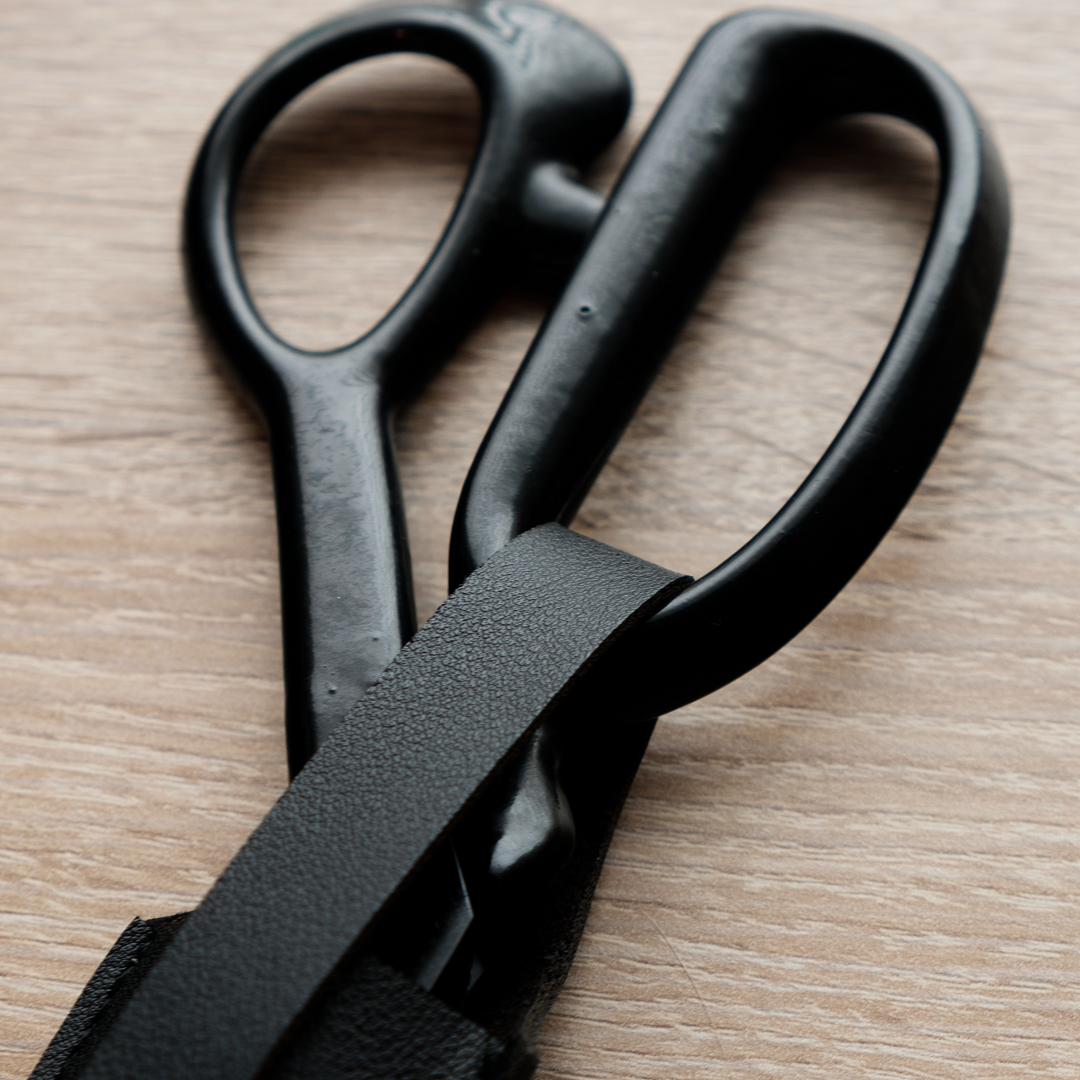 Sheathed Scissors Midnight Edition Scissor Sheath | LDH Scissors